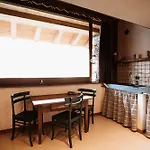 Maison Rosset Agriturismo, Camere, E In Valle D'aosta Фермерский дом *