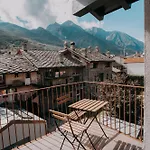 Maison Rosset Agriturismo, Camere, E In Valle D'aosta * Нюс