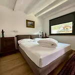 Maison Rosset Agriturismo, Camere, E In Valle D'aosta Фермерский дом *
