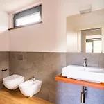 Фермерский дом Maison Rosset Agriturismo, Camere, E In Valle D'aosta Нюс
