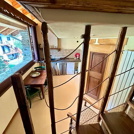 Maison Rosset Agriturismo, Camere, E In Valle D'aosta Vakantieboerderij Nus