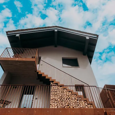 ファームステイ Maison Rosset Agriturismo, Camere, E In Valle D'aosta *