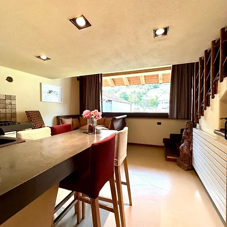 Maison Rosset Agriturismo, Camere, E In Valle D'aosta Vakantieboerderij Nus