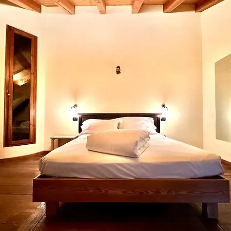 Maison Rosset Agriturismo, Camere, E In Valle D'aosta ニュス