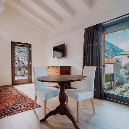 Maison Rosset Agriturismo, Camere, E In Valle D'aosta Vakantieboerderij