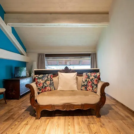 Maison Rosset Agriturismo, Camere, E In Valle D'aosta Nus